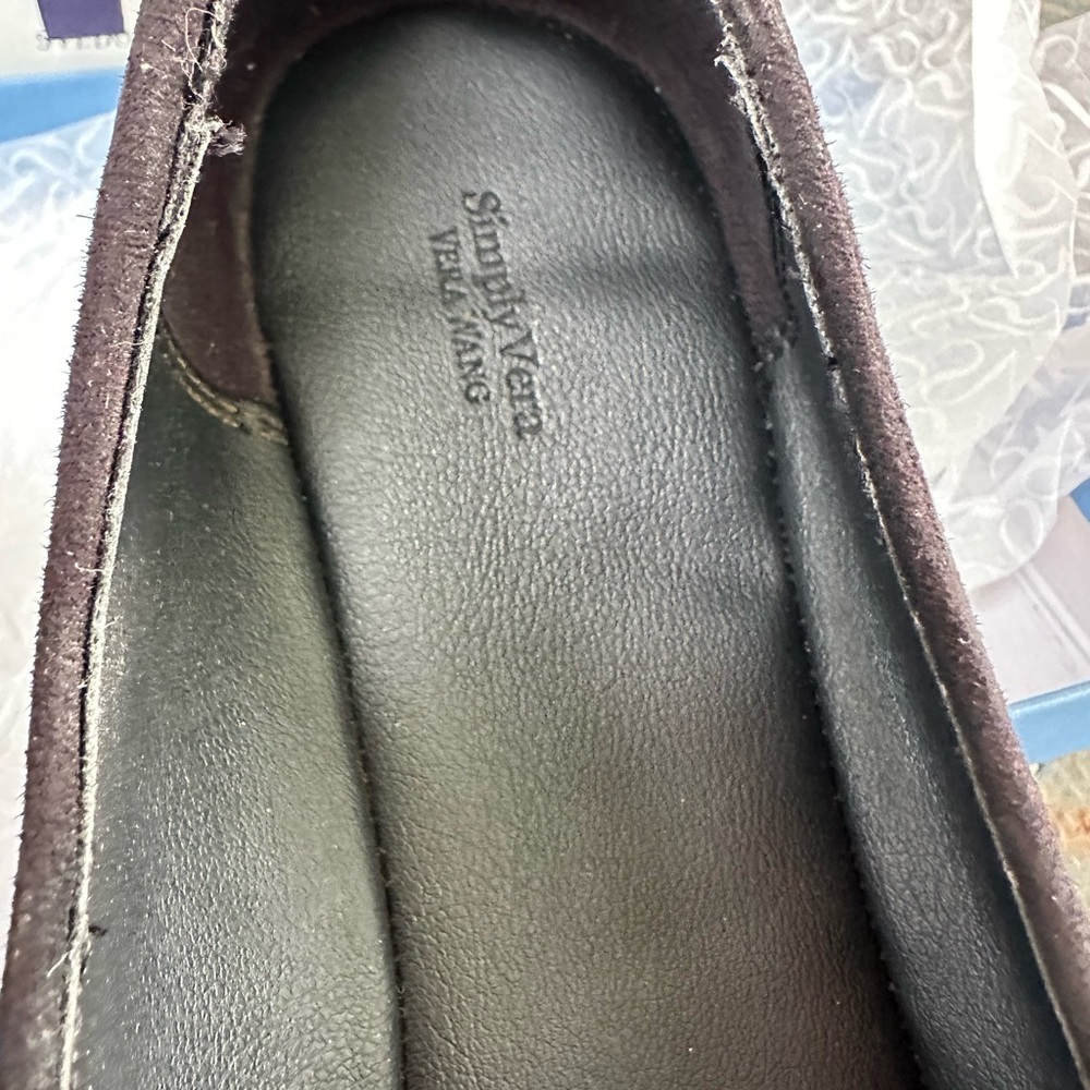 Vera Wang Sparkly Flats  -  Size 8 - Picture 4 of 5